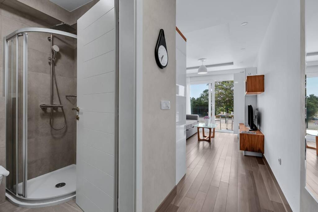 Brotis - Studioapartment - Makarska Exklusiv Promajna Kültér fotó